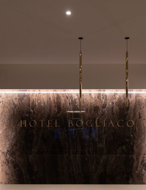 Illuminazione reception hotel