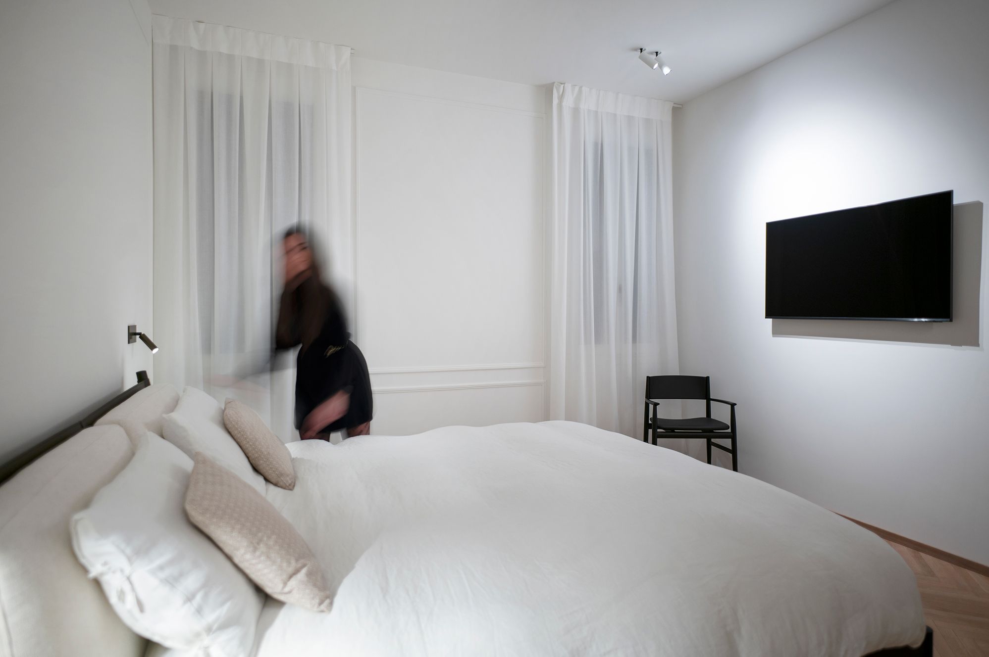 Continuità nella scelta dei faretti per l'illuminazione della camera padronale