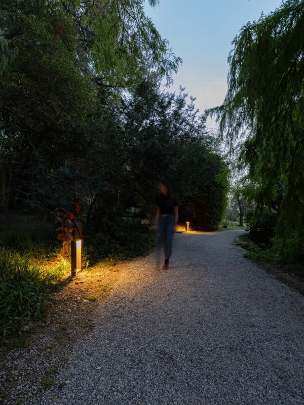 Paletti led in alluminio